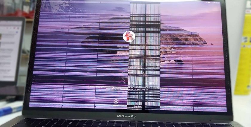 Lỗi màn hình Macbook bị sọc
