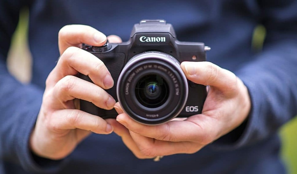4. Canon EOS M50