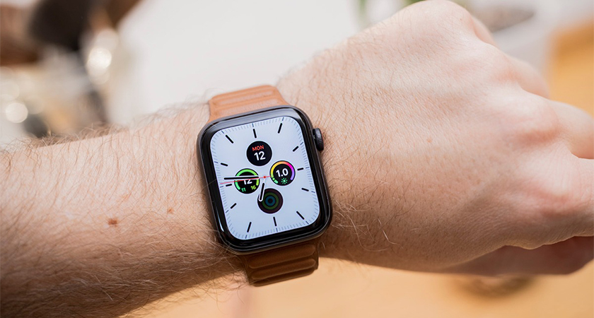 Có nên mua Apple Watch Series 8 không?