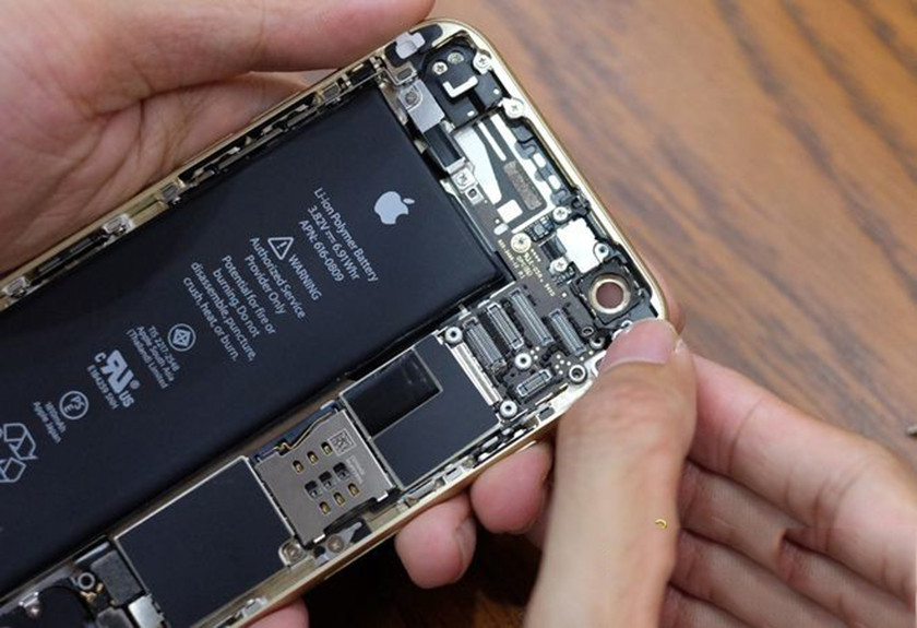 Main iPhone XR hoặc iPhone XS Max có sửa được hay không?