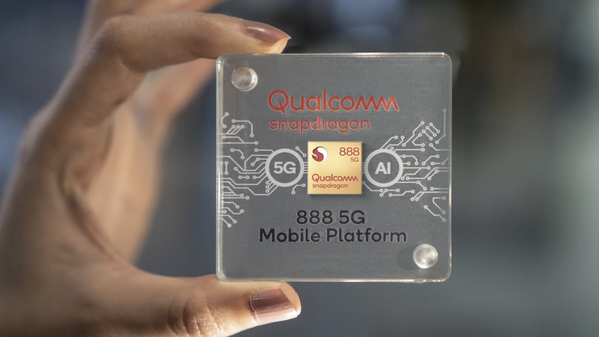 Nâng cấp cấu hình với chip Qualcomm Snapdragon 888