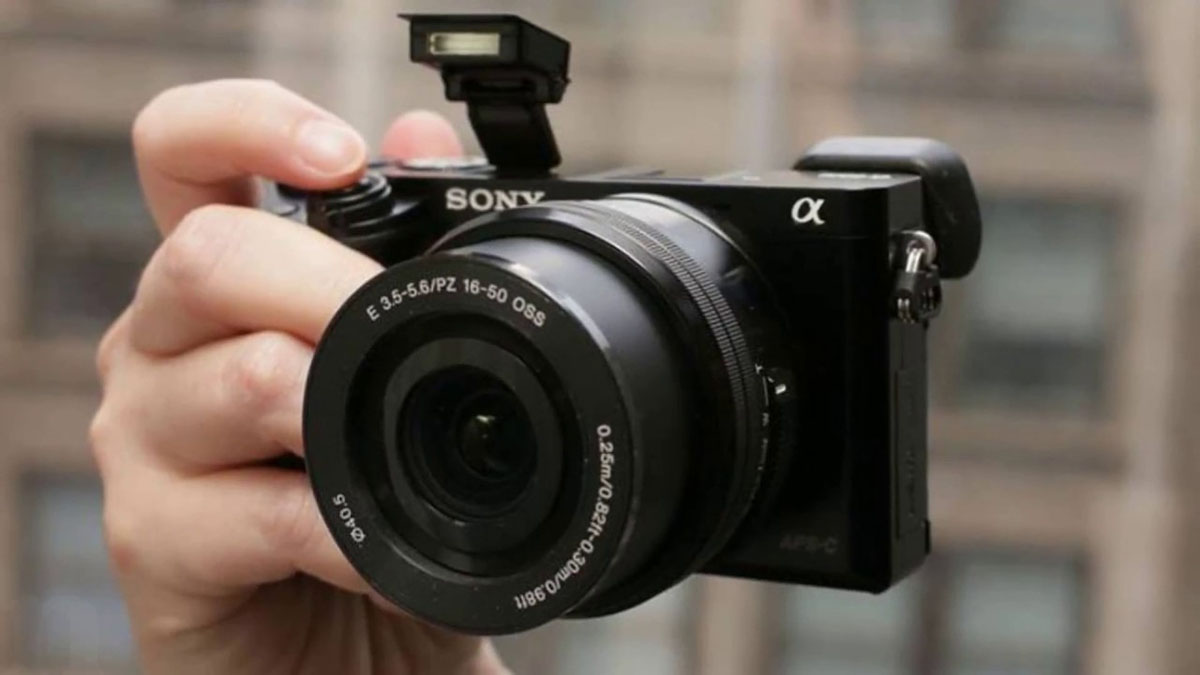 Một số máy ảnh Sony phổ biến chất lượng nên mua