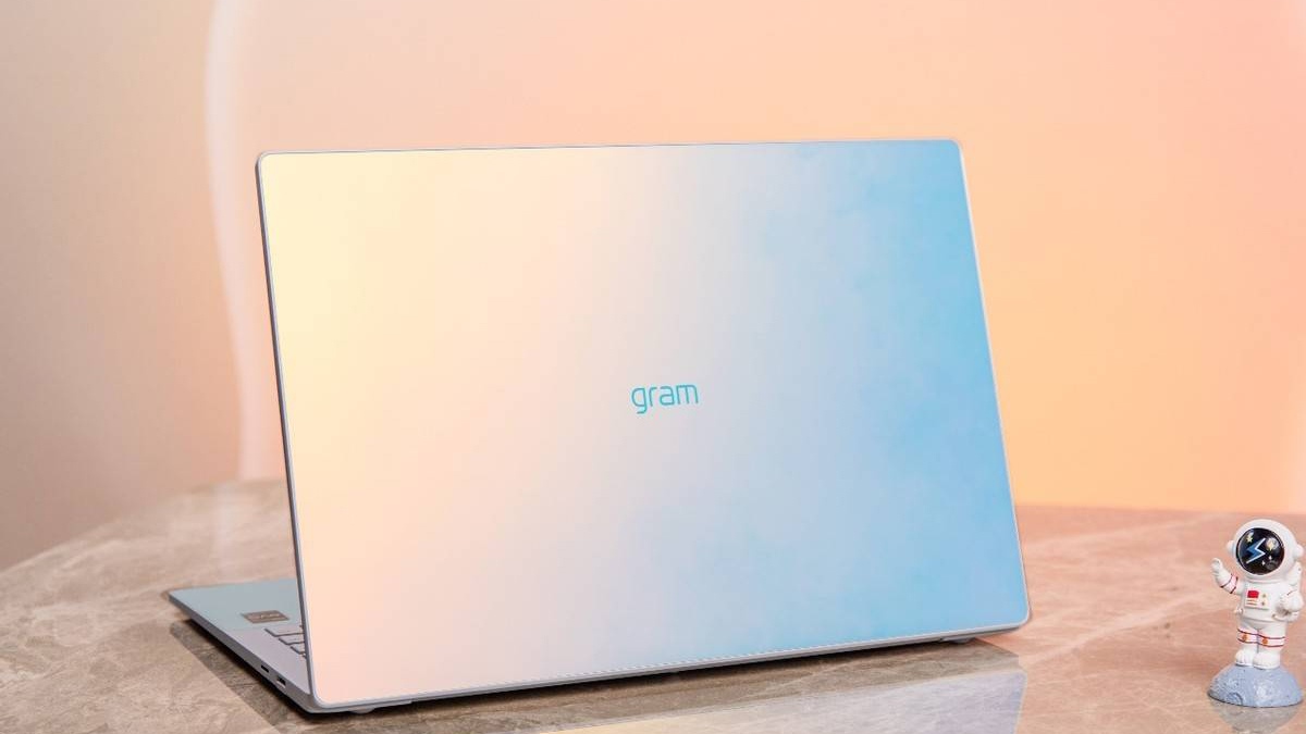 Đánh giá laptop LG Gram cũ về ưu điểm