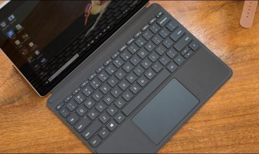 Một số lưu ý khi sử dụng bàn phím cho laptop Surface hiệu quả