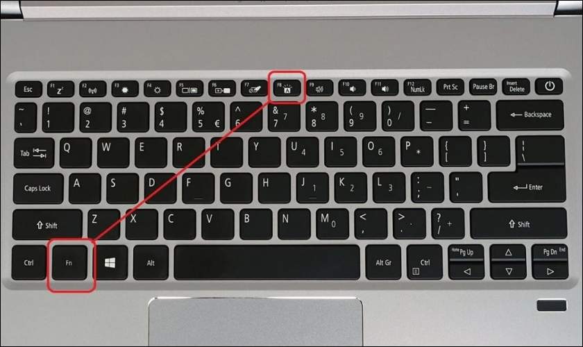 Có thể kiểm tra laptop Acer có hỗ trợ đèn nền bàn phím không?