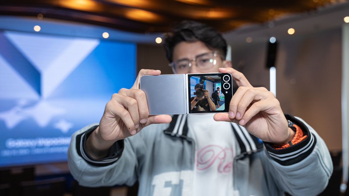 Công nghệ được tích hợp trên camera của Z Flip 7